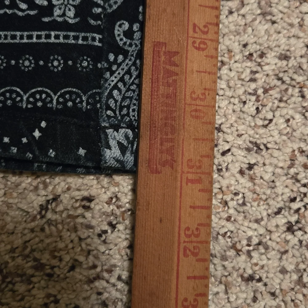 Royal Bones Print Blue Jeans Womens Size 13 Nice - Picture 4 of 7